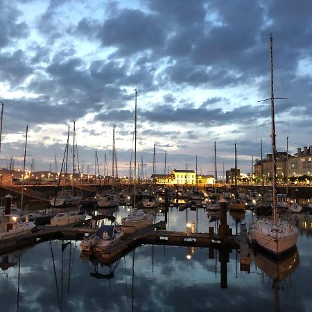 Alojamientos Muelle De Gijón Exteriér fotografie