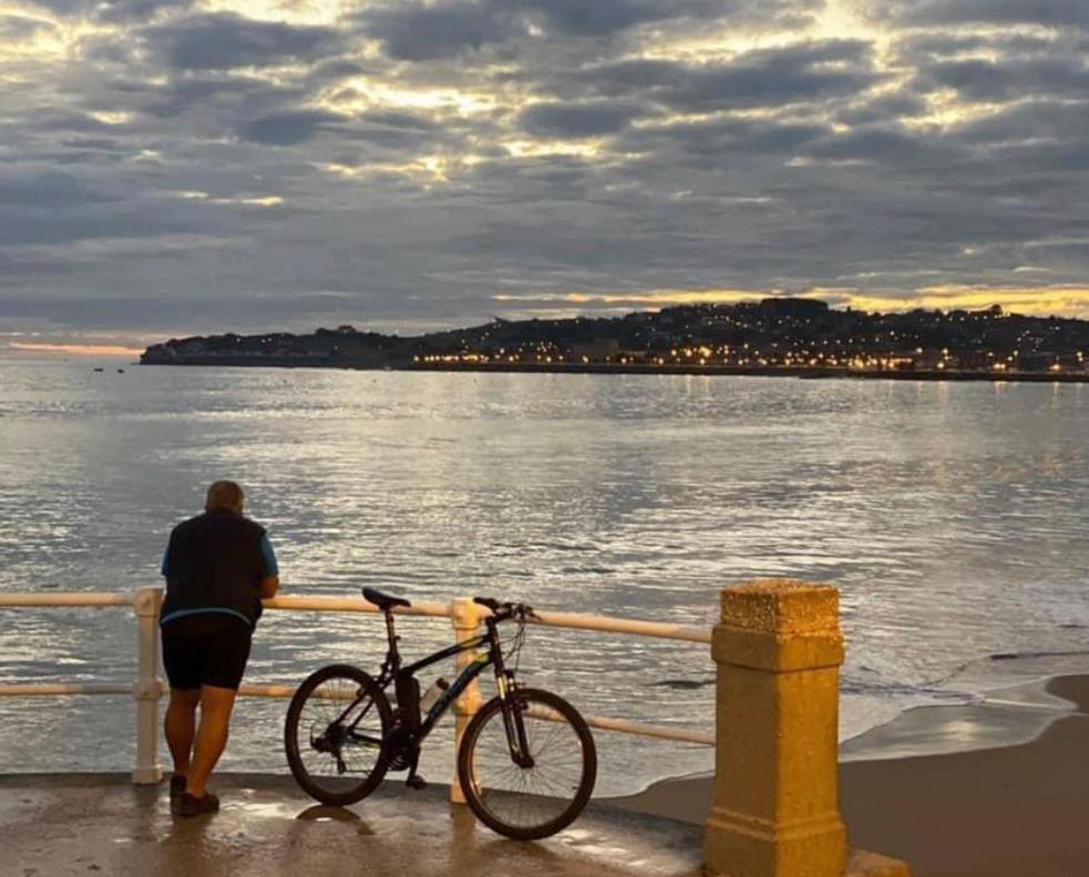 Alojamientos Muelle De Gijón Exteriér fotografie